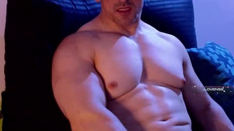 masked_bodybuilder online show from 2, 2, 2025