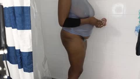 maskedmilf822397 online show from 14, 4, 2026