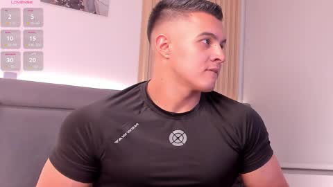 Mason Bennet online show from 11, 4, 2026