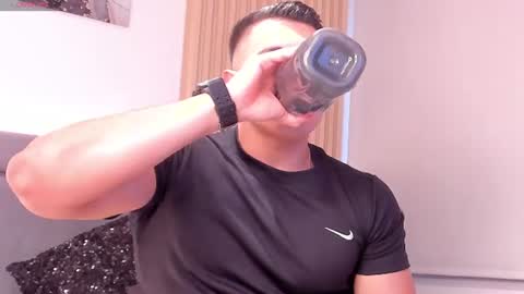 Snapshot of mason_bennet chatting on 11, 7, 2026 Mason Bennet online show from 11, 7, 2026