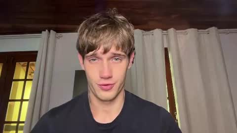 Snapshot of mason_gallagher chatting on 27, 7, 2026 Mason online show from 27, 7, 2026