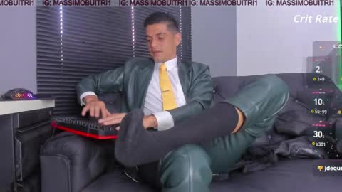 I am Massimo online show from 1, 4, 2026