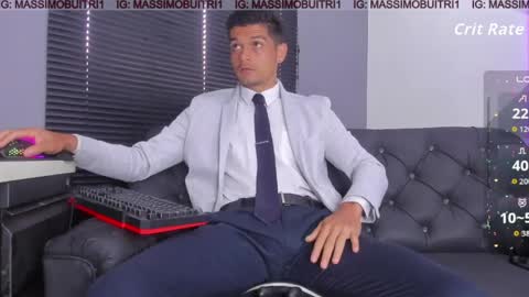 I am Massimo online show from 6, 4, 2026