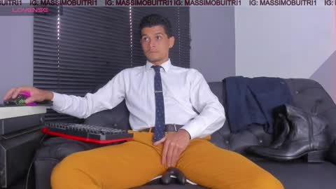 I am Massimo online show from 16, 4, 2026