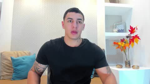 Snapshot of massimocontie_ chatting on 3, 1, 2025 Massimo Contie online show from 3, 1, 2025
