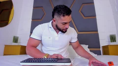 Massimo online show from 29, 9, 2025