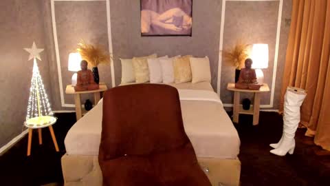 Goddess Mharian online show from 29, 12, 2024