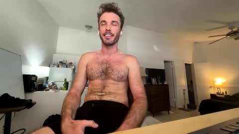 Snapshot of master_louie chatting on 16, 2, 2025 muskyjockdick online show from 16, 2, 2025