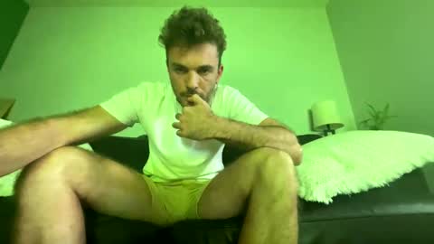 Snapshot of master_louie chatting on 5, 10, 2025 muskyjockdick online show from 5, 10, 2025