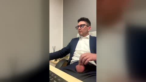 Master Boss online show from 9, 4, 2026