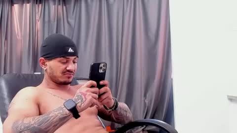 masterchris12 online show from 16, 12, 2024