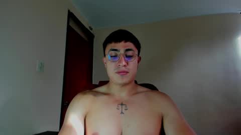 Snapshot of masterfiterotic chatting on 11, 2, 2025 masterfiterotic online show from 11, 2, 2025