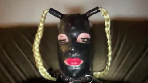 mastergolem online show from 6, 3, 2026