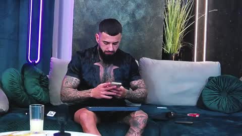 masterkingofmuscle online show from 7, 1, 2025