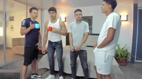 Team Cris Darwin- Fernando- Stiven- David online show from 11, 11, 2025