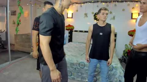 Team Cris Darwin- Fernando- Stiven- David online show from 17, 12, 2025