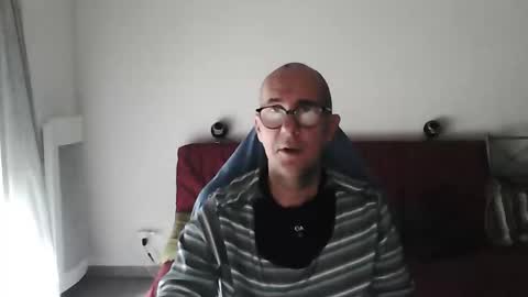 mat11efou online show from 10, 10, 2025