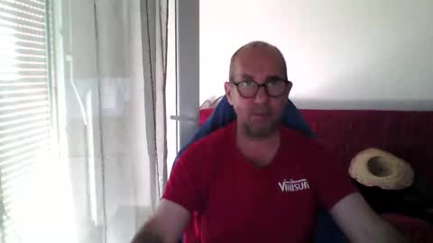 mat11efou online show from 18, 10, 2025