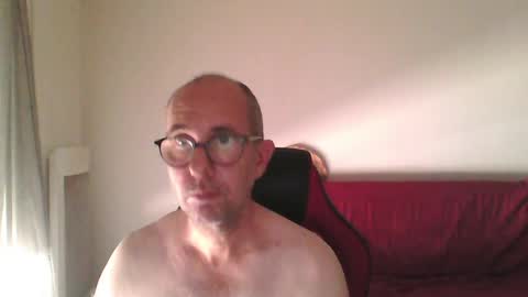 Snapshot of mat11efou chatting on 6, 7, 2026 mat11efou online show from 6, 7, 2026