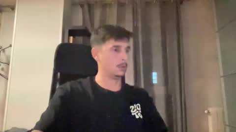 Aaron online show from 22, 9, 2025