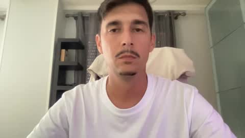 Aaron online show from 28, 9, 2025