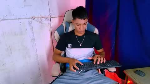 matteo online show from 2, 11, 2025