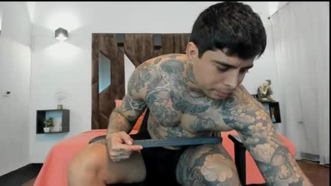 mateo_dilucajs1 online show from 30, 10, 2025