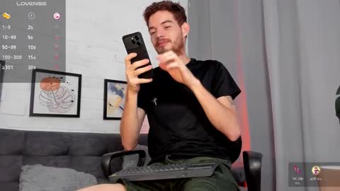 MATEO HUNTER online show from 4, 11, 2025