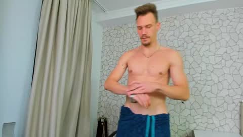 MateoBenjamin online show from 30, 1, 2025