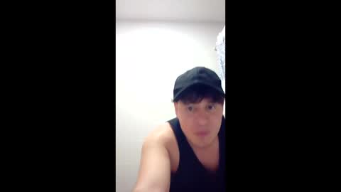 Snapshot of matew2000 chatting on 15, 3, 2026 matew2000 online show from 15, 3, 2026