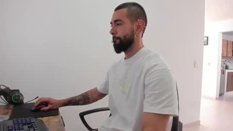 Matheus     online show from 16, 10, 2025