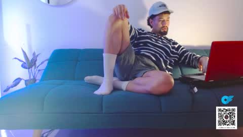 Snapshot of mathew444 chatting on 24, 10, 2025 STRURIBE ON INSTAGRAM online show from 24, 10, 2025