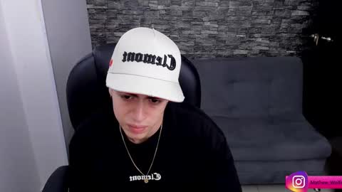 Snapshot of mathew_wolf4 chatting on 28, 2, 2025 Mathew Independent model online show from 28, 2, 2025