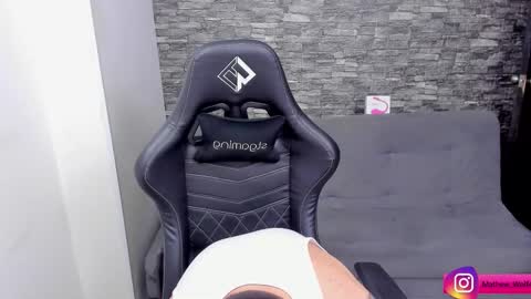 Snapshot of mathew_wolf4 chatting on 19, 10, 2025 Mathew Independent model online show from 19, 10, 2025