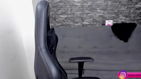 Snapshot of mathew_wolf4 chatting on 21, 10, 2025 Mathew Independent model online show from 21, 10, 2025