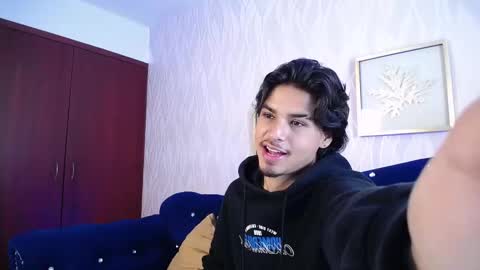 Mathew online show from 18, 12, 2025