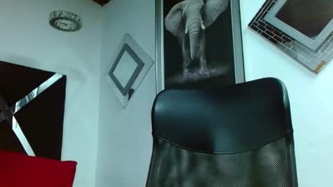 Mathews online show from 5, 11, 2025