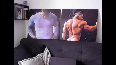 Snapshot of mathews_roses chatting on 20, 11, 2025 Marck Mathews online show from 20, 11, 2025