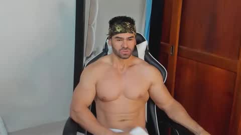 mathews_smith online show from 25, 2, 2026