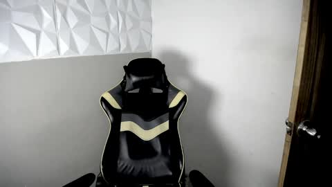 MATHIAS online show from 15, 4, 2026