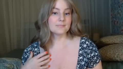 mathilde_solveig online show from 31, 12, 2024