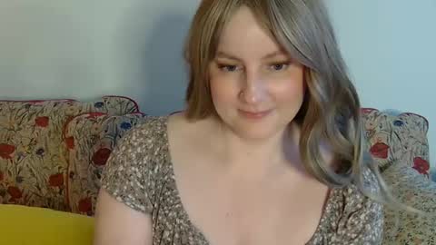 mathilde_solveig online show from 17, 2, 2025