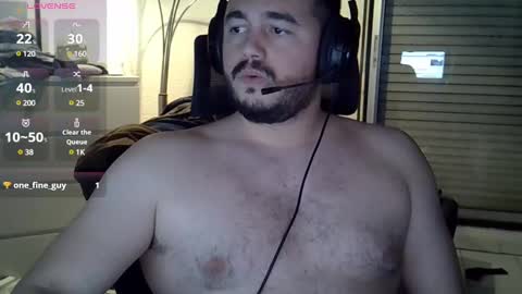 Snapshot of mathou34 chatting on 18, 12, 2024 Mathou online show from 18, 12, 2024