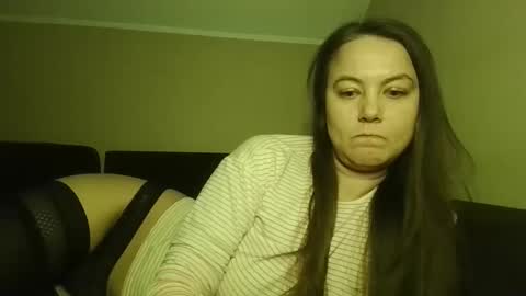 Snapshot of mati1da chatting on 19, 11, 2025 Matild online show from 19, 11, 2025