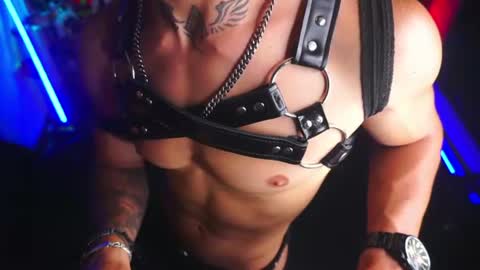 Snapshot of matiusdf chatting on 7, 7, 2026 matius online show from 7, 7, 2026