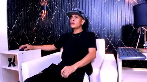 Matt Ruso online show from 29, 10, 2025