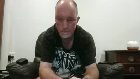 mattbad1975 online show from 3, 12, 2025