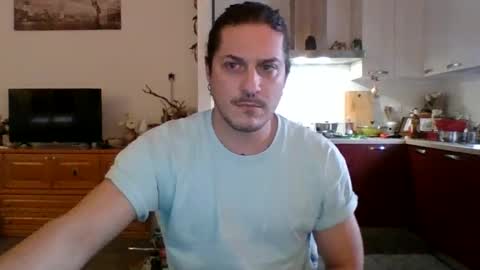 matteushh87 online show from 9, 1, 2025