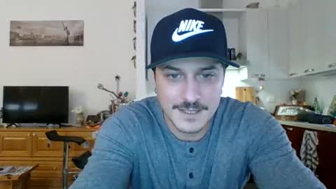 matteushh87 online show from 17, 2, 2025