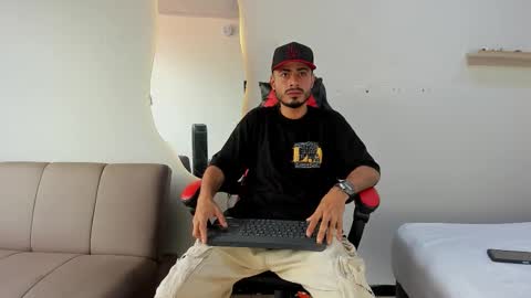 Snapshot of matthewcullenn chatting on 18, 1, 2026 Matthew online show from 18, 1, 2026